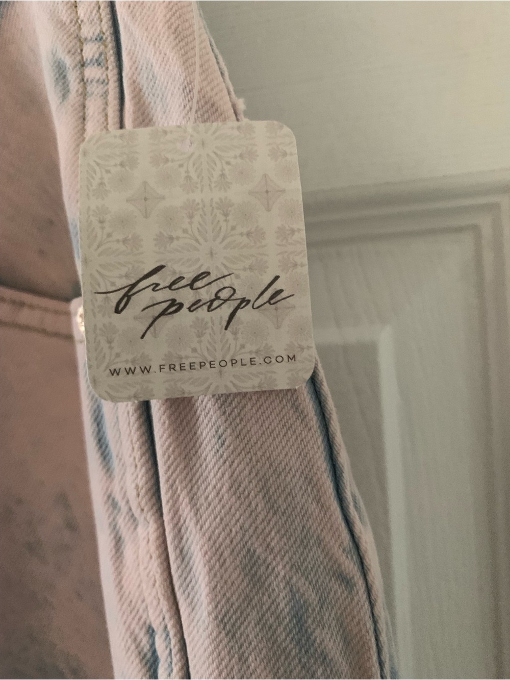 WE THE FREE Lucky You Barrel Stonewashed Pastel Pink Jeans•Mid-Rise• 25 S • NWT - Picture 8 of 14